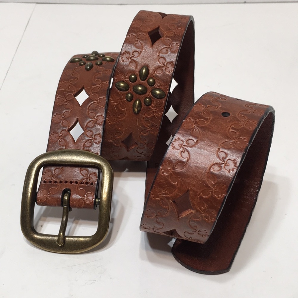 FOSSIL leather laser cut studded belt S warm brown